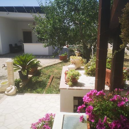 B&B Angolo Magico Parabita Εξωτερικό φωτογραφία