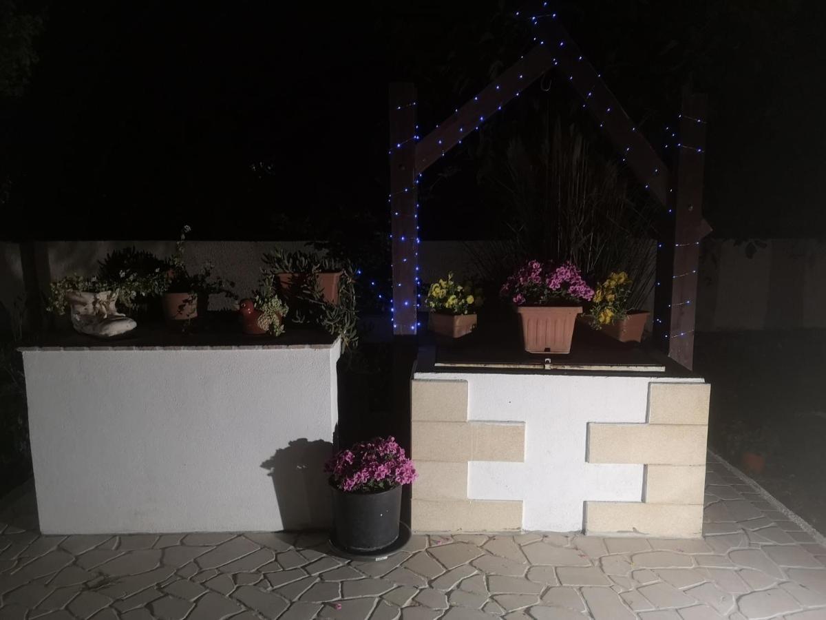 B&B Angolo Magico Parabita Εξωτερικό φωτογραφία