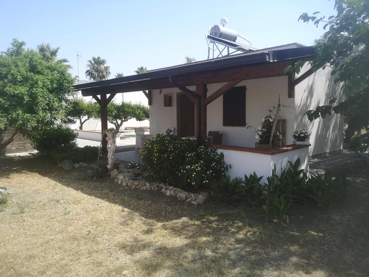 B&B Angolo Magico Parabita Εξωτερικό φωτογραφία